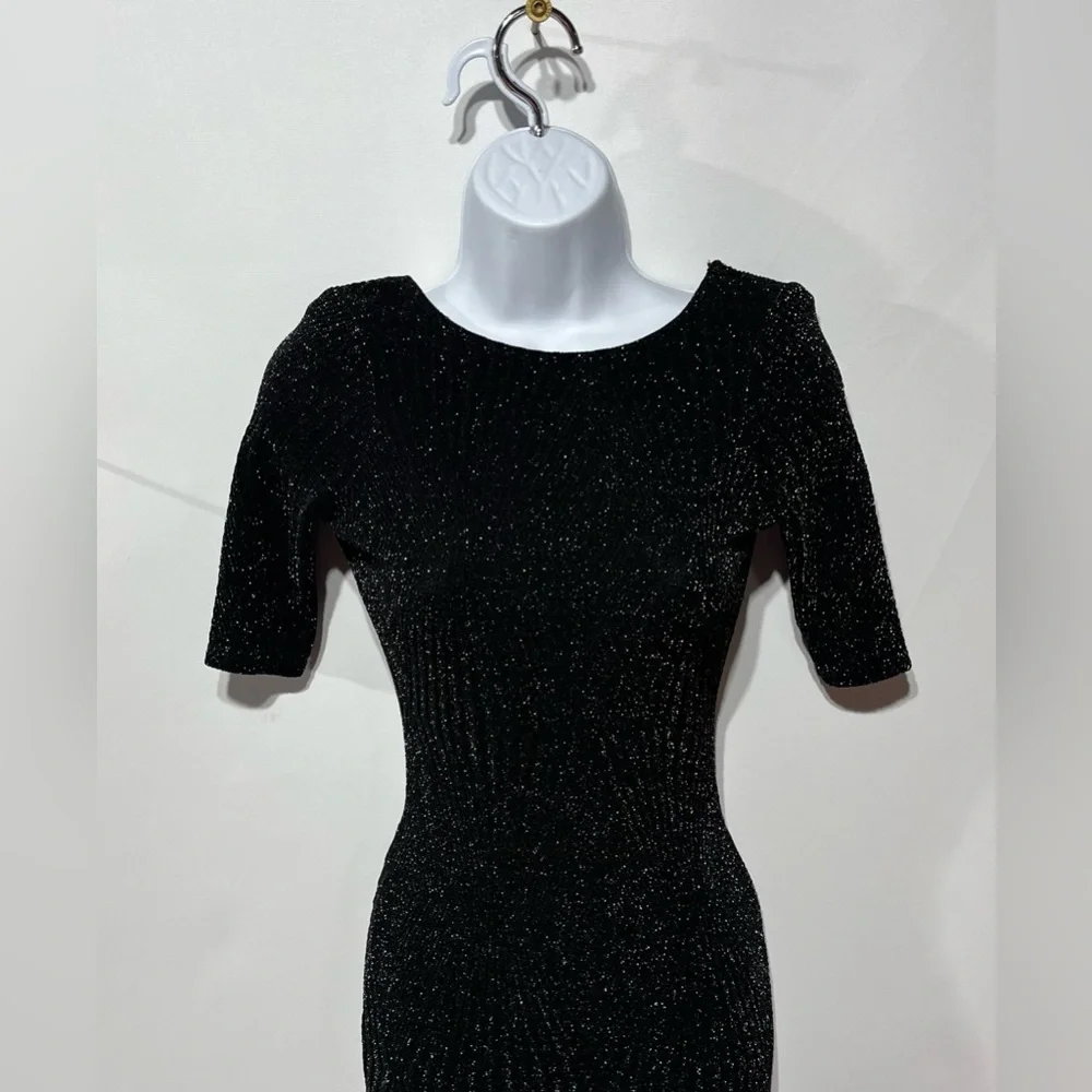 River Island by Anthropologie  glitter 3/4 sleeve midi‎ stretch dress size 6